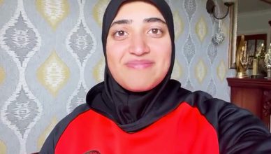 Abtaha Maqsood First Britain’s Hijabi Cricketer Gets School Mural