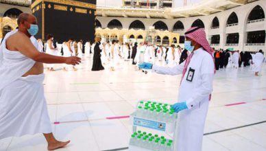 Grand Mosque Gives Hajj Pilgrims 12M Liters of Zamzam Water