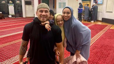 Sonny Bill Williams Football Player Joyed As His Wife Wear Hijab