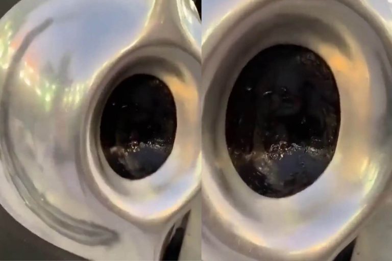 Plan In Place For Ritual Of Kissing Black Stone; Prayer In Hijr Ismail
